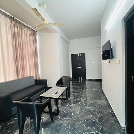 Nest Homes Nilambūr Esterno foto